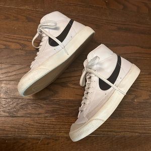 Nike Blazer High Top Sneakers White Sz 9 M Excellent Condition